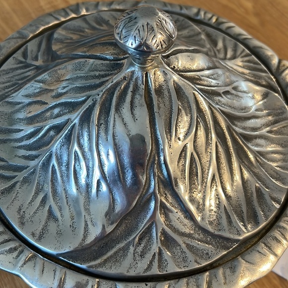 Peltrina Vintage Lettuce Cabbage Leaf Serving Dish - Picture 4 of 6